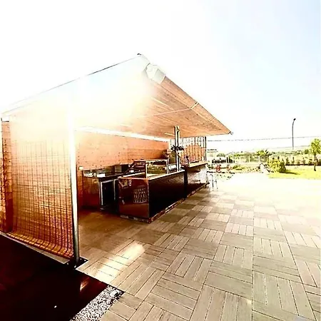 Giadel Hotel