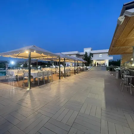 Hotel Giadel